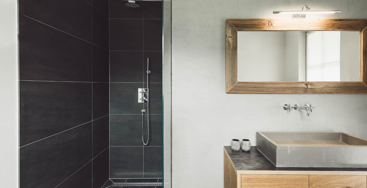 Luxuschalet Ferienhaus Badezimmer Sauna-2 Schöne, schlichte Formen in den Badezimmern