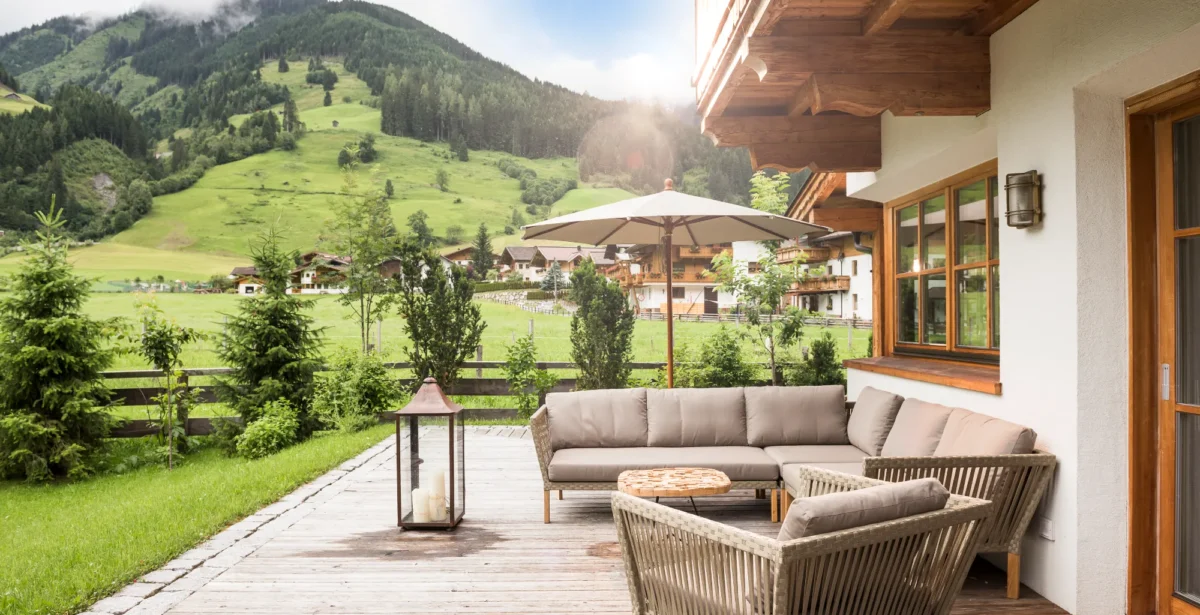 chalet-1-terrace-lounge Chalet 1 terrace lounge
